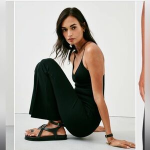 SPANX Ponte Kick Flare Pants